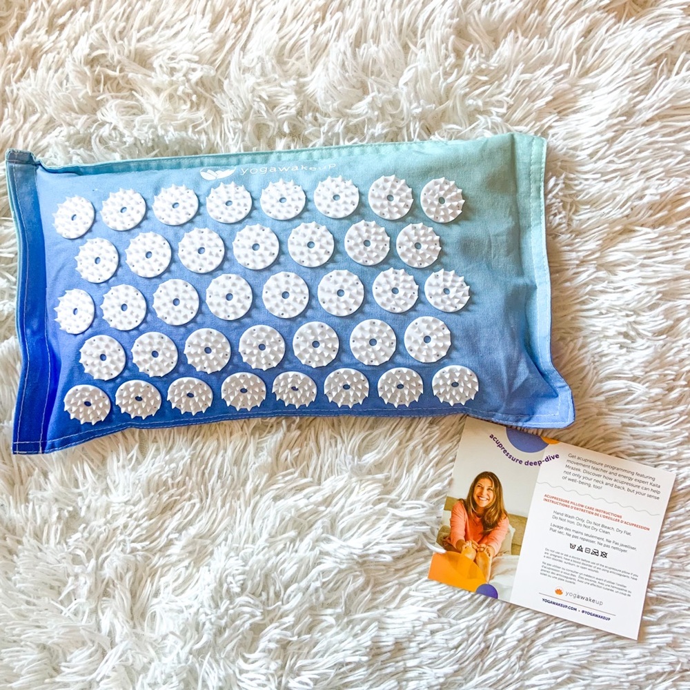 Fabfitfun Spring 2022 Yoga Wake Up Acupuncture Pillow Brand New